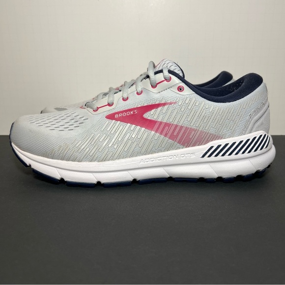 Womens BROOKS Addiction GTS 15 Gray Running Shoes / Size 10.5 Medium - Picture 3 of 9